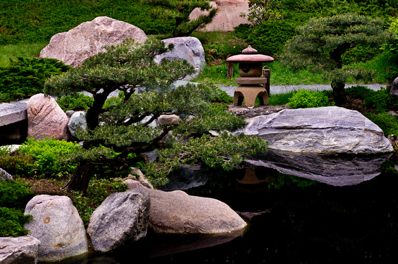 Japanese Garden Lantern - Como Park