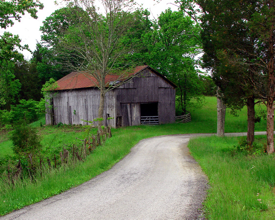 Weathered Barn - Franklin County, KY