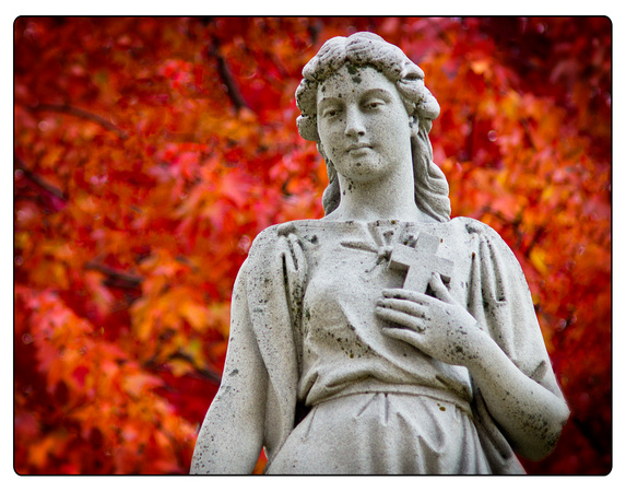 Lakewood Cemetery Statue