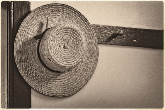 Shaker Hat