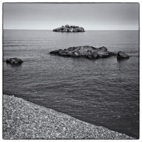 Black Beach Park Outcroppings - B&W